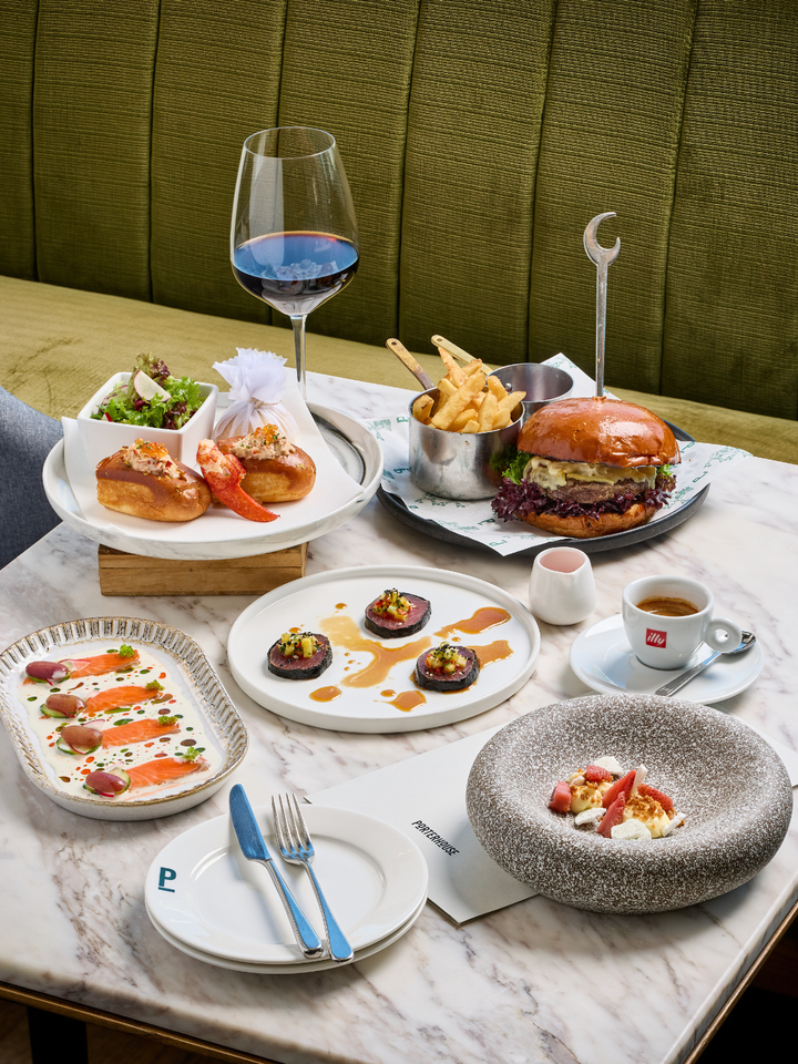 Porterhouse Lunch Set